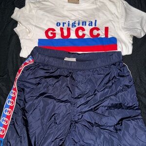 Boys Gucci Swimtrunks & tshirt